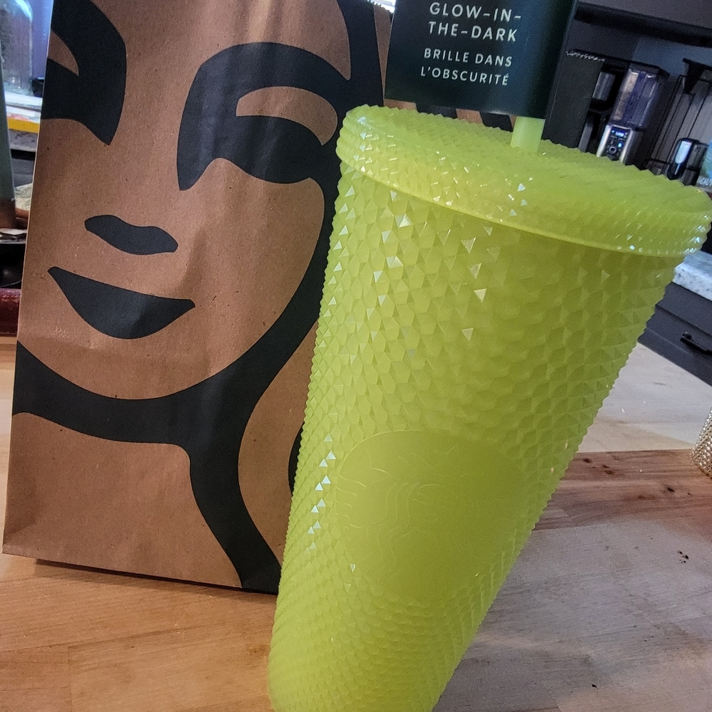 2022 fall collection starbucks cup
